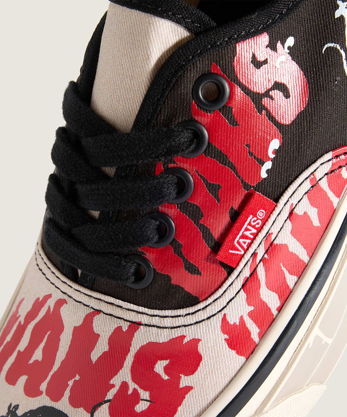 반스(VANS) [VANS X SOON EASY] 프리미엄 어센틱 44 LX - 타우페 미스트:페이디드 블랙 / VN000EAKG2M1