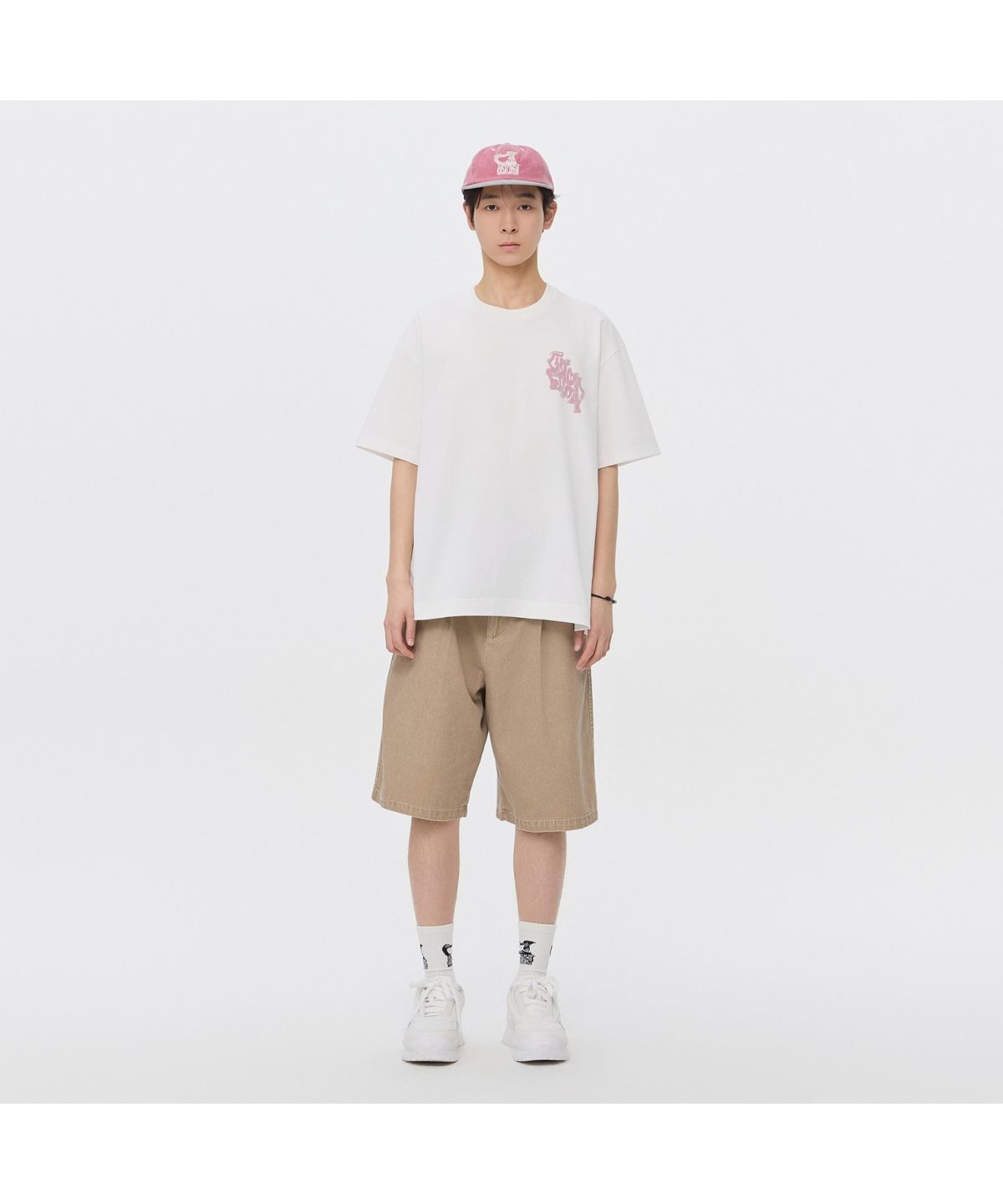커스텀멜로우(CUSTOMELLOW) [Vincent] White Graphic T-Shirt CWTAM26499WHX