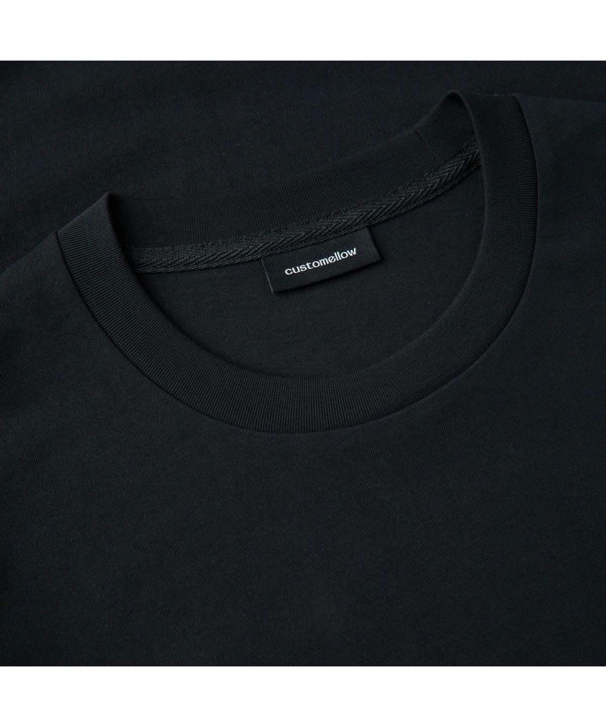커스텀멜로우(CUSTOMELLOW) [Vincent] Black Graphic T-Shirt CWTAM26498BKX