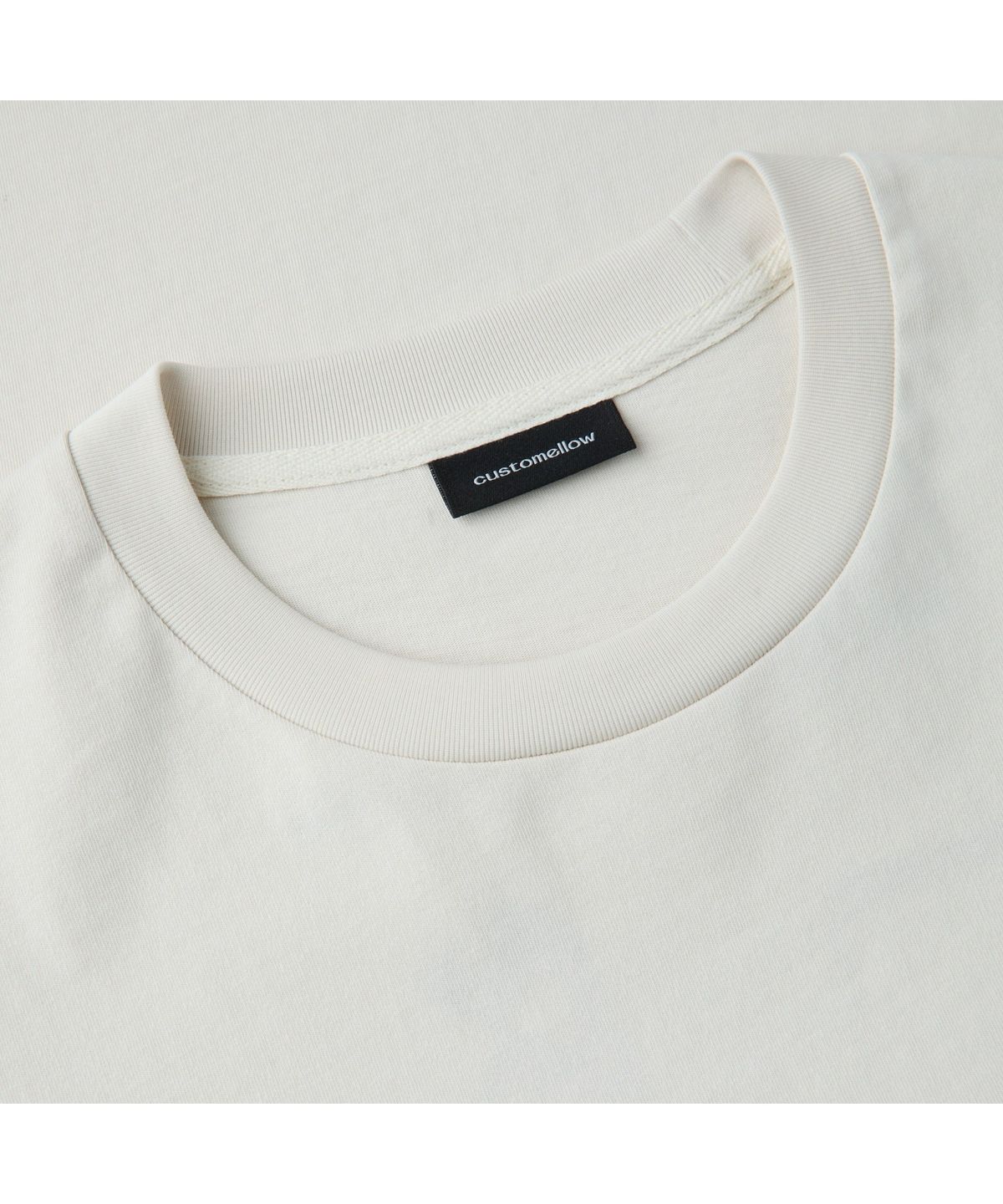 커스텀멜로우(CUSTOMELLOW) [Vincent] Ivory Graphic T-Shirt CWTAM26495IVX