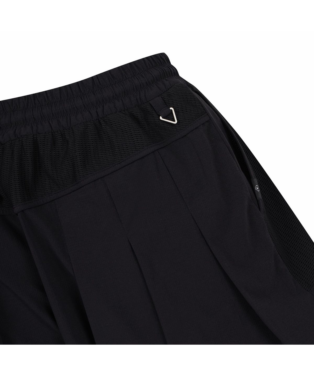골든베어(GOLDEN BEAR) (여성) Magnolia Mesh Hybrid Pleated Shorts (SET UP) G5PAM26421BKX