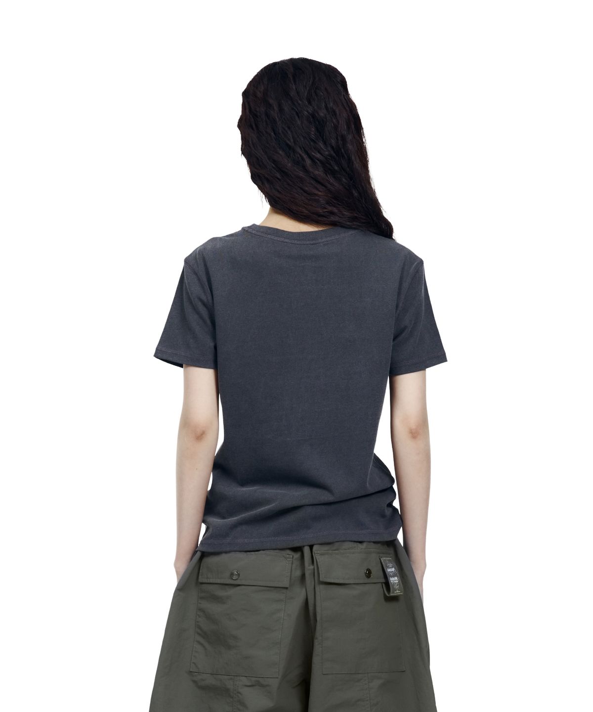 아캄(AAKAM) Washed Sun Patch Half Top (Charcoal)