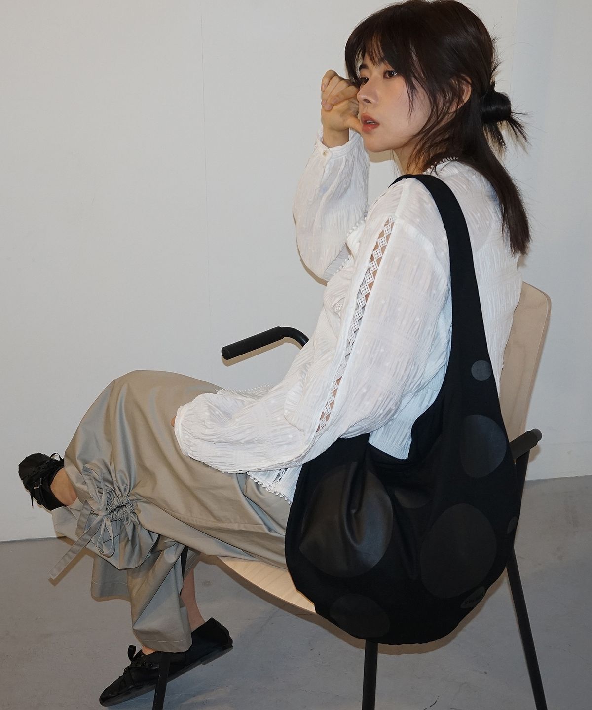 샐볼(SALBOL) FIG DOT BAG [BLACK]