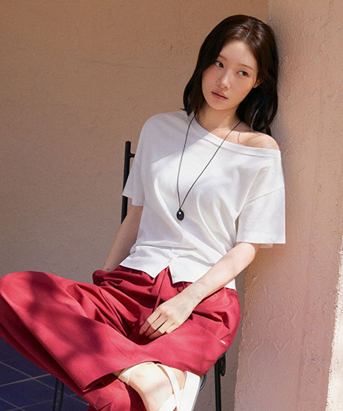 온앤온(ON&ON) 언발란스 원숄더 티셔츠 NEW6ME610_2color