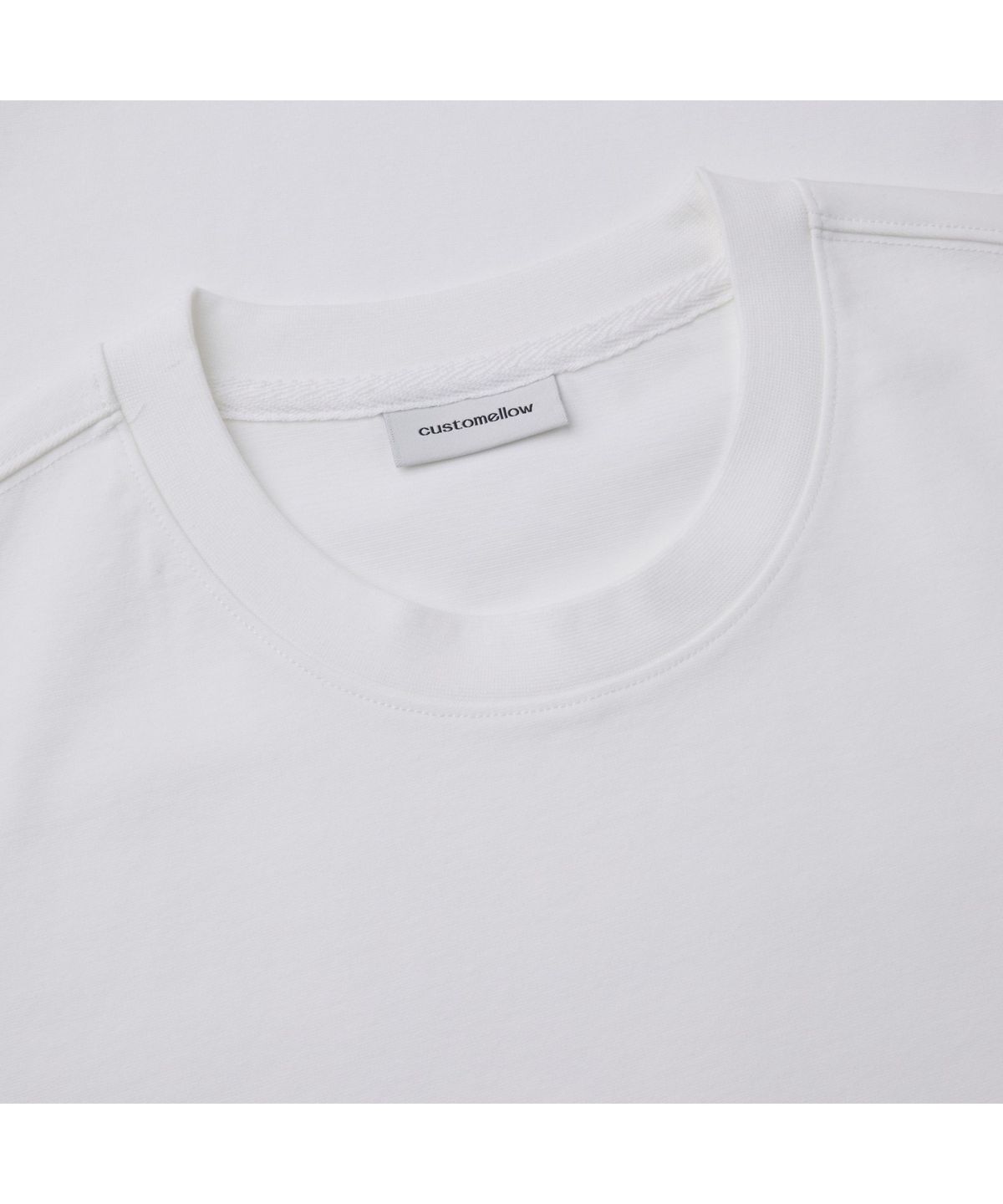 커스텀멜로우(CUSTOMELLOW) [Essentials] White Oversized Fit T-shirt C9TAM26412WHX