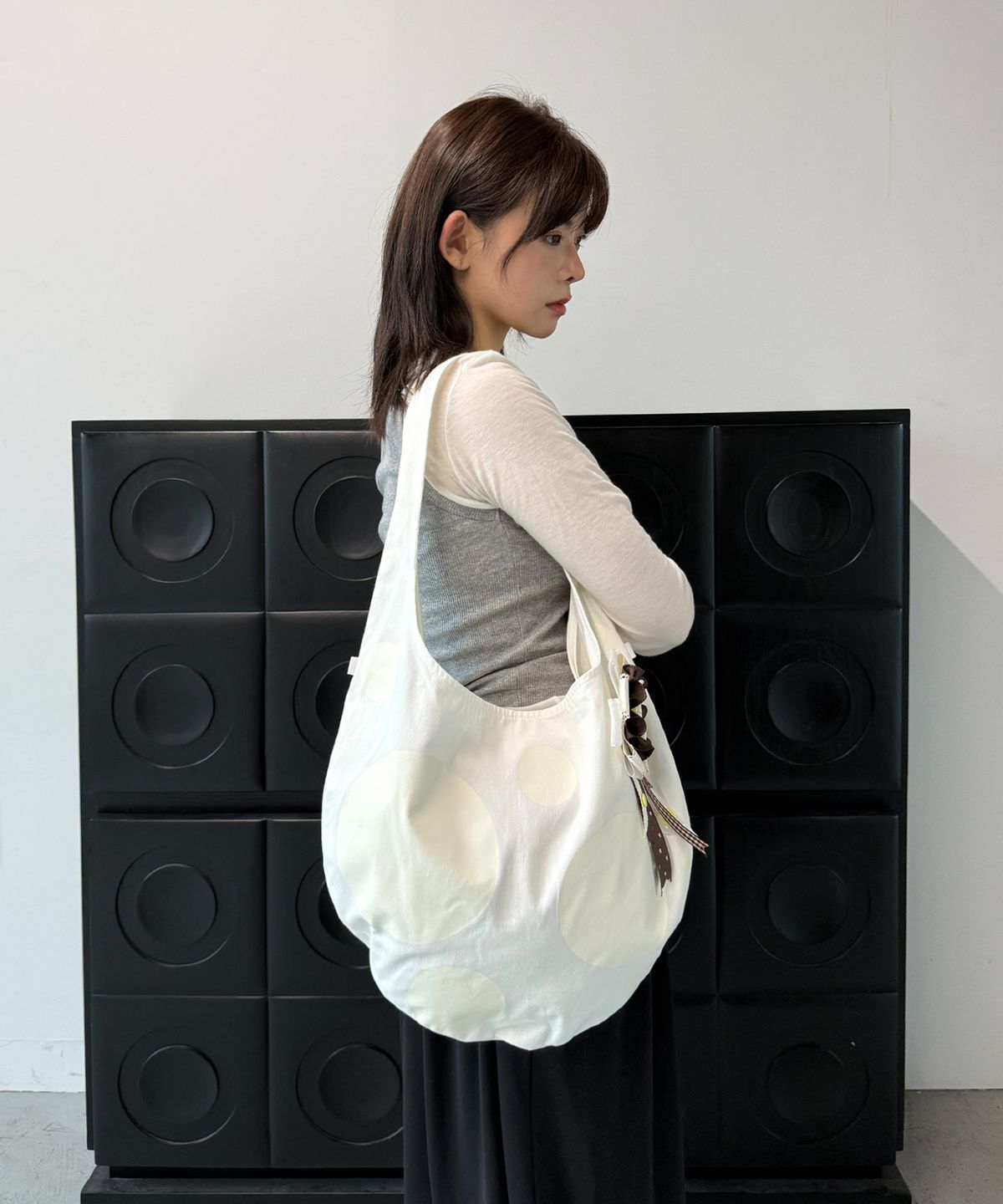 샐볼(SALBOL) FIG DOT BAG [IVORY]
