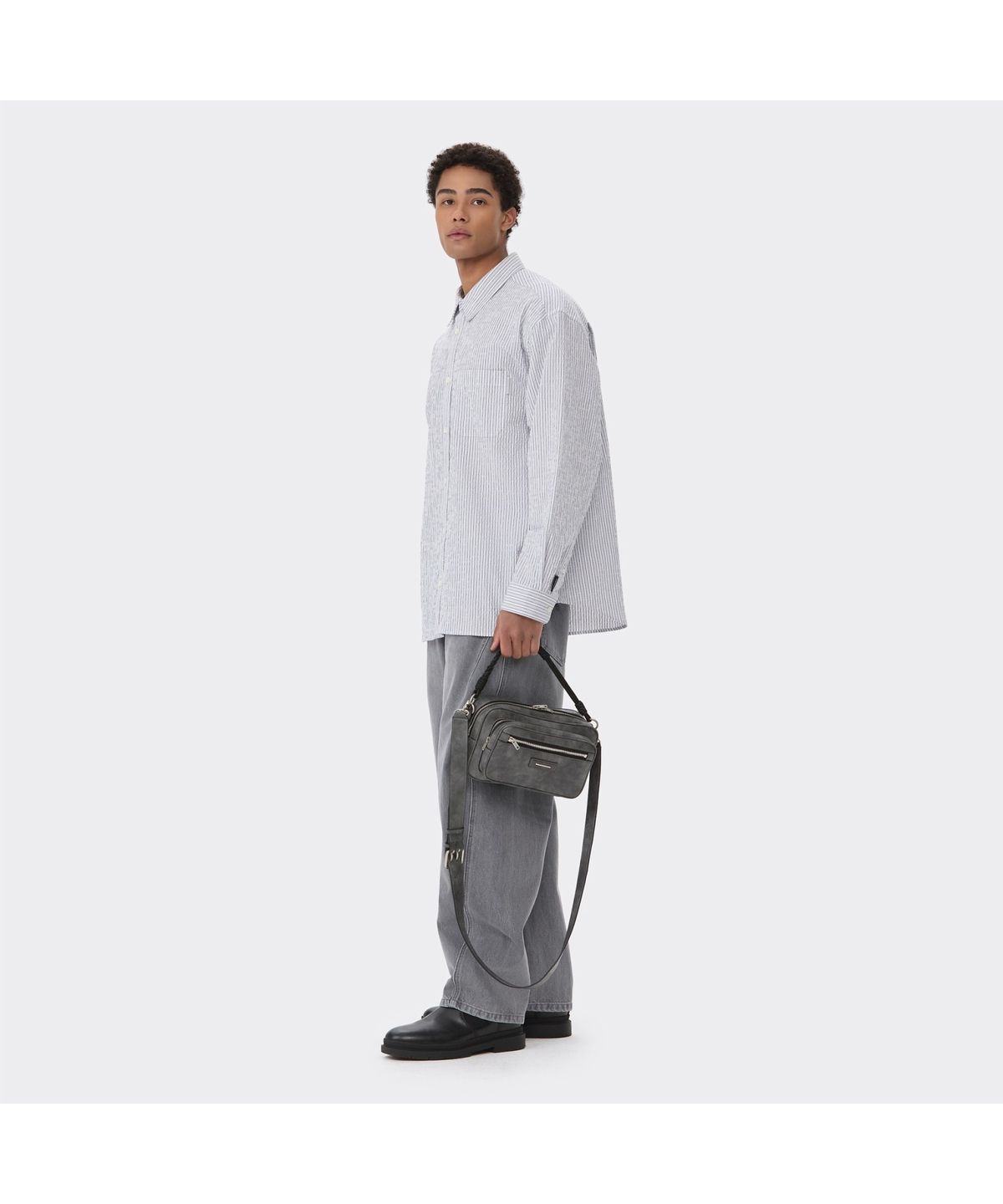 커스텀멜로우(CUSTOMELLOW) Grey Faux Leather Cross Bag CABAX26103GYX