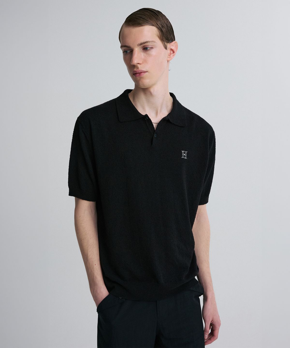 리이 맨(RERHEE MEN) BOUCLE KNIT POLO SHIRT BLACK