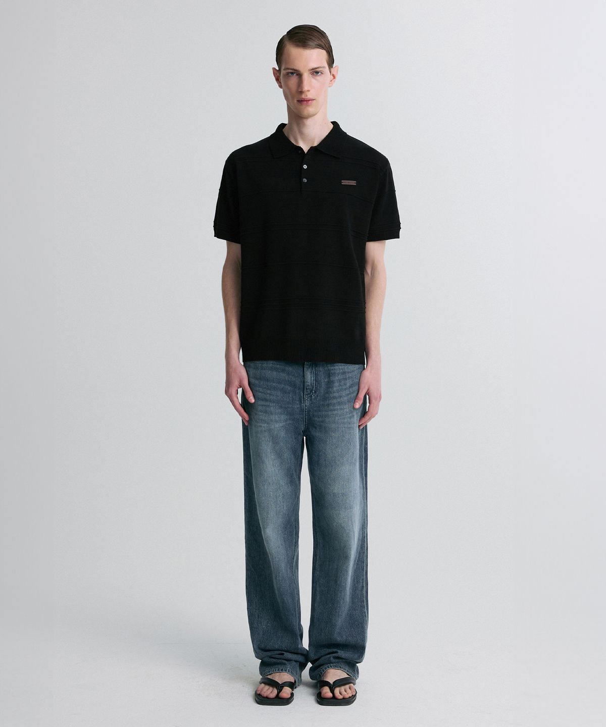 리이 맨(RERHEE MEN) RIBBED DETAIL KNIT POLO SHIRT BLACK
