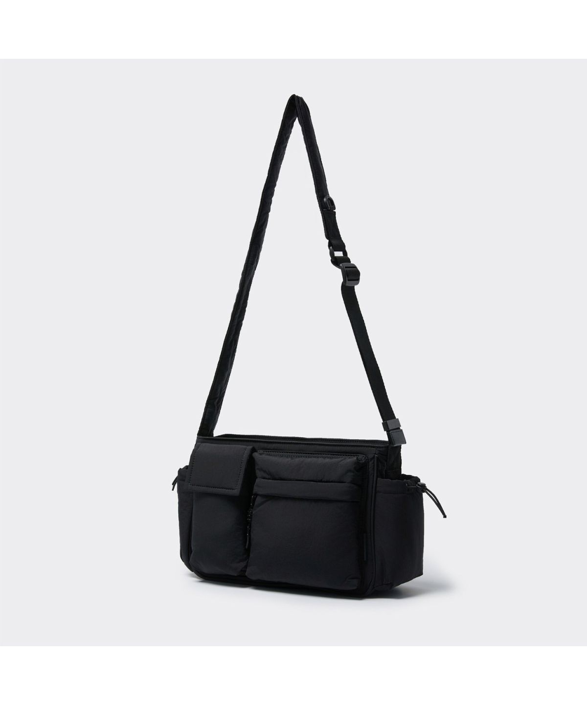 커스텀멜로우(CUSTOMELLOW) [Online Only] Black Nylon Cross Bag CRBAX26101BKX