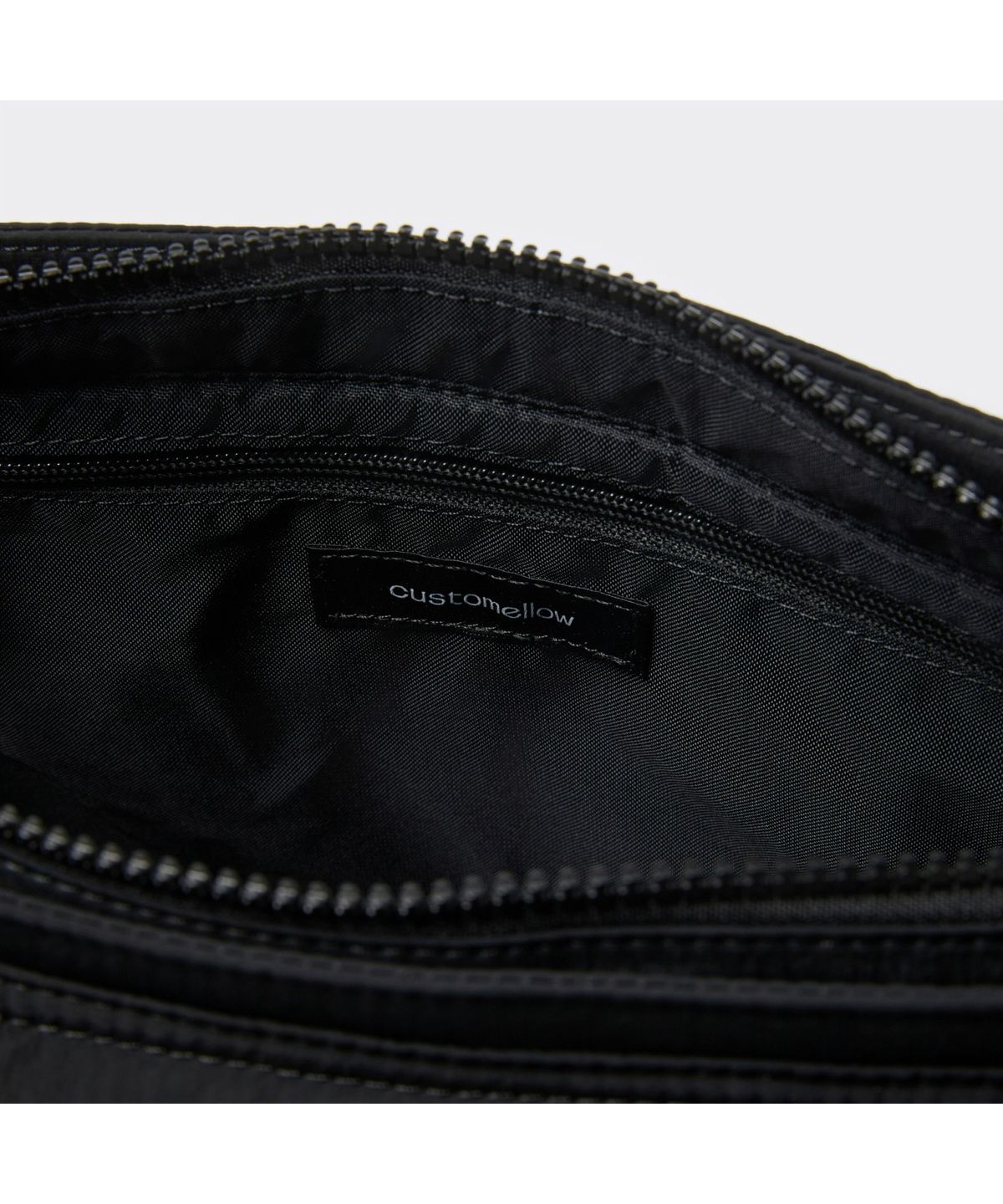 커스텀멜로우(CUSTOMELLOW) [Online Only] Black Nylon Cross Bag CRBAX26101BKX