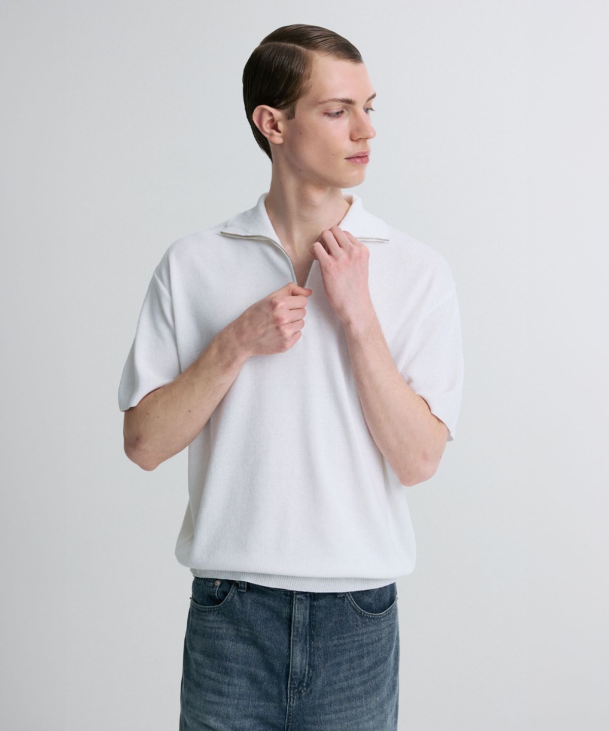 리이 맨(RERHEE MEN) QUARTER-ZIP KNIT POLO SHIRT WHITE
