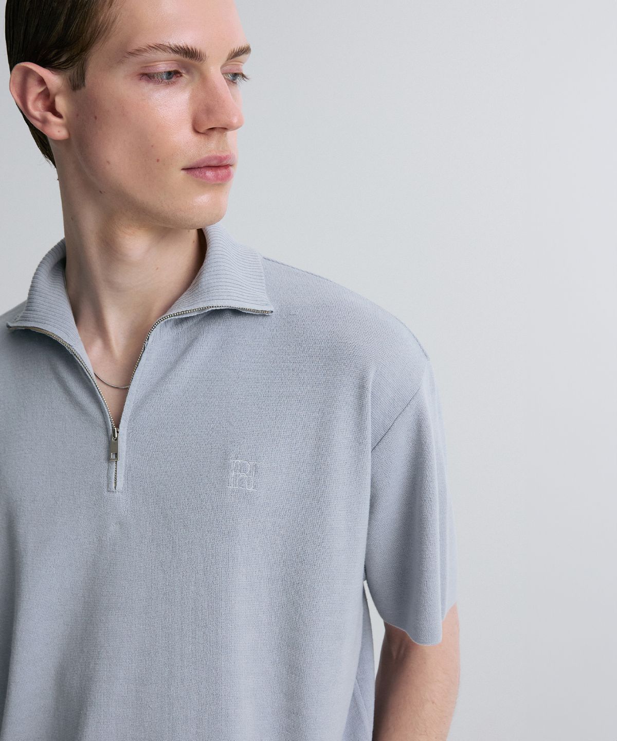 리이 맨(RERHEE MEN) QUARTER-ZIP KNIT POLO SHIRT GRAY