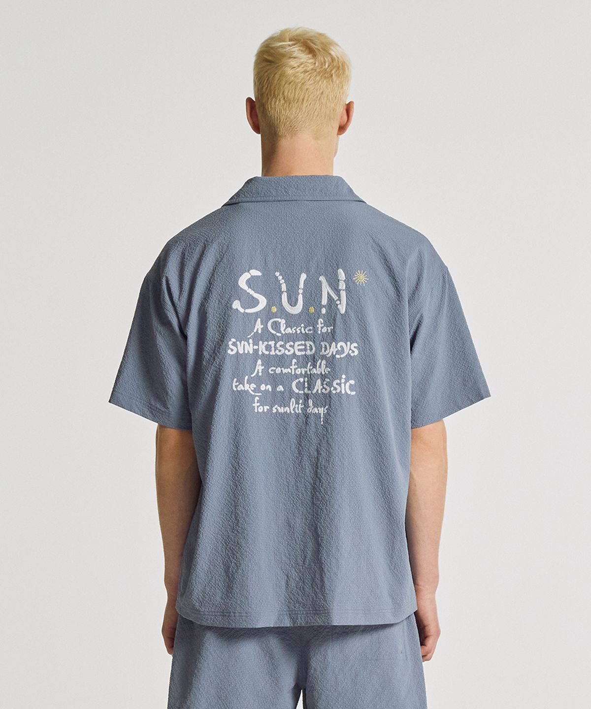 뉴발란스(NEW BALANCE) NBNAGCA013 / UNI 선 키스드 반팔셔츠 (INDIGO)