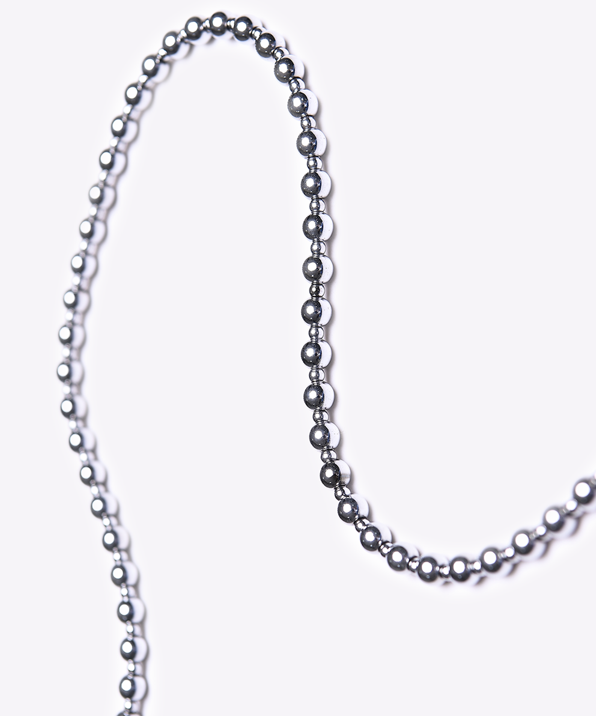 퀘스트앤게스트(QUEST&GUEST) Beaded Chain (Hematite)