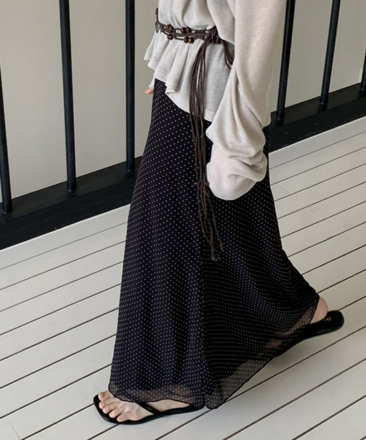 엄브렐라 온더고(UMBRELLA ON THE GO) 우먼즈 시그니처 도트 레이어드 쉬폰 롱스커트