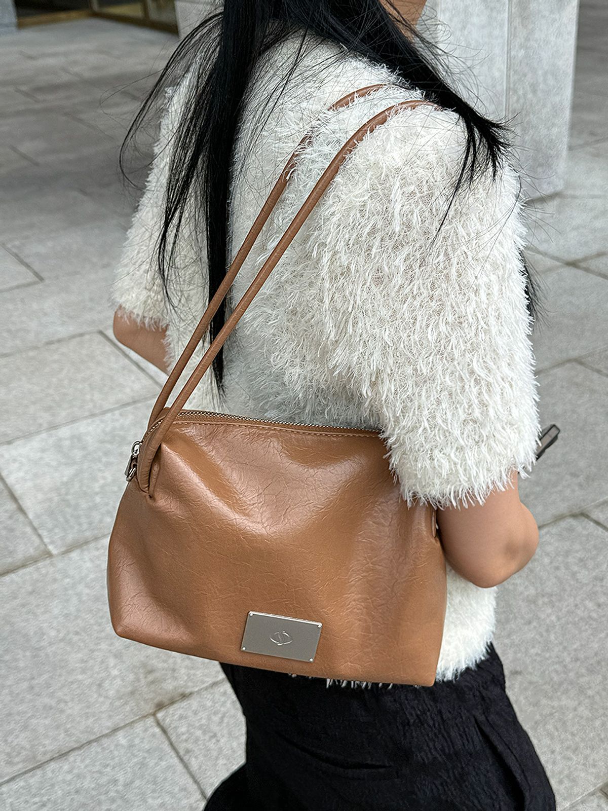 샐볼(SALBOL) COMPACT BAG [LEATHER CARAMEL]