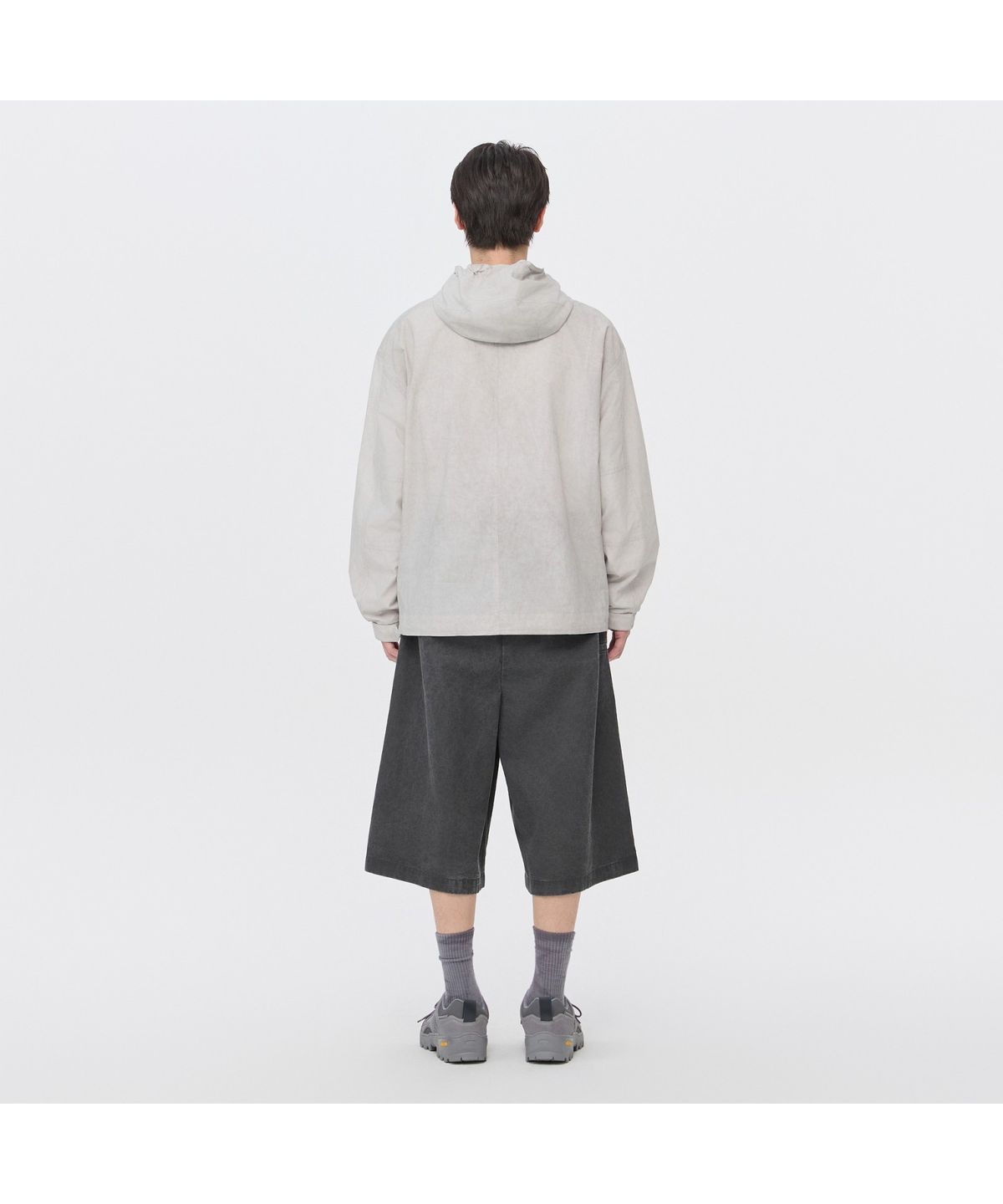 커스텀멜로우(CUSTOMELLOW) Grey Dyed Cotton Bermuda Shorts CWPAM26365GYX