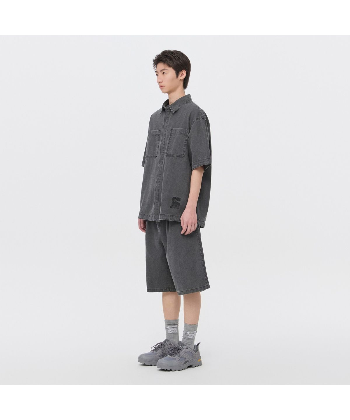 커스텀멜로우(CUSTOMELLOW) [Vincent] Grey Cotton Dyed Shorts CWPAM26491GYD