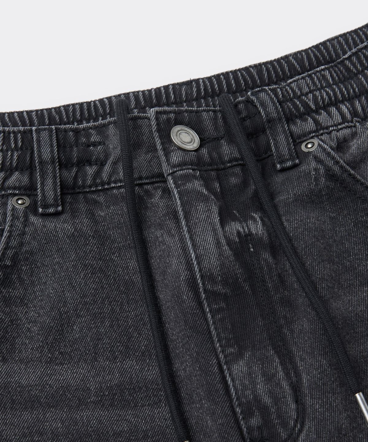 커스텀멜로우(CUSTOMELLOW) Black Denim Bermuda Shorts CWPAM26371BKX