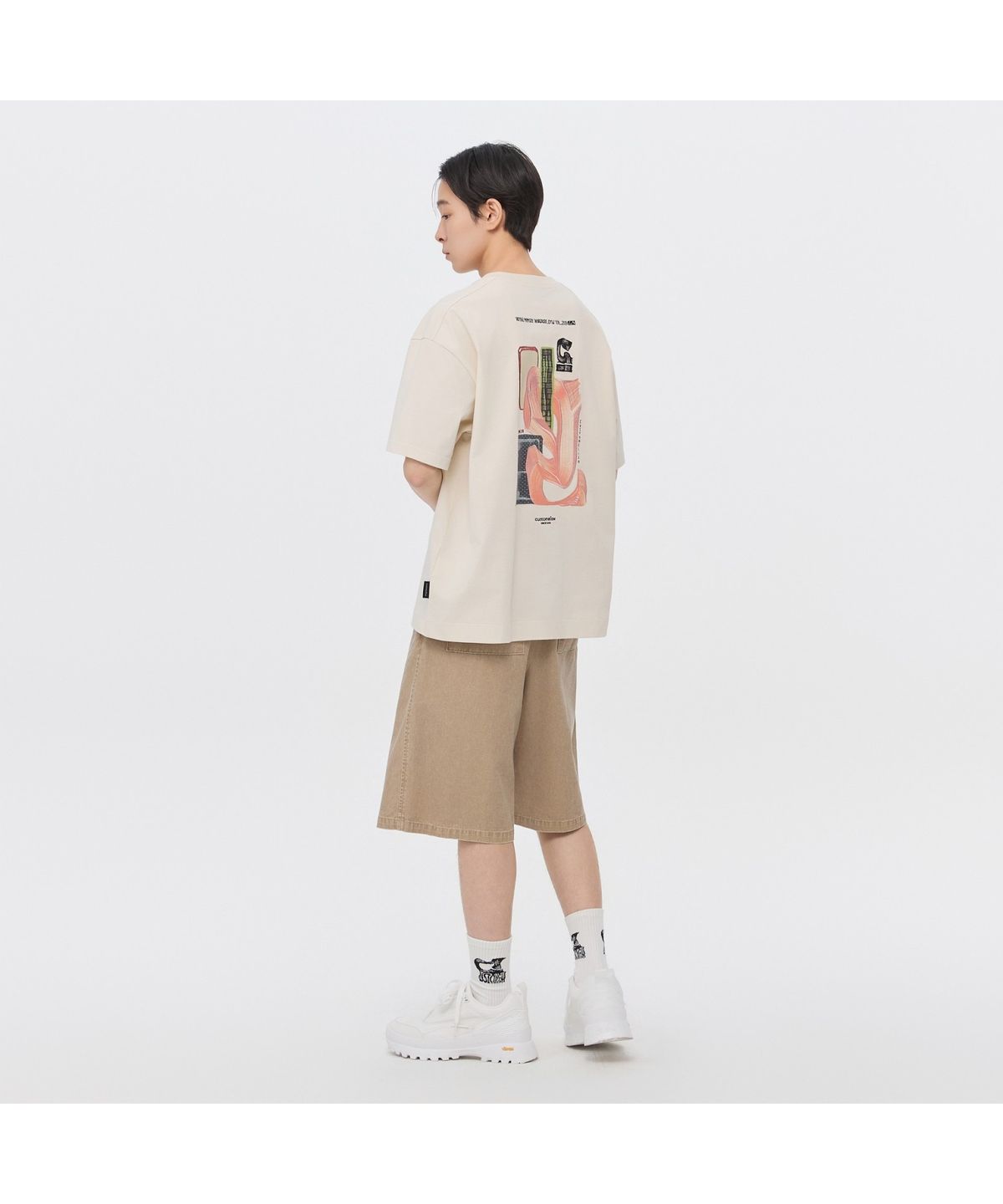커스텀멜로우(CUSTOMELLOW) [Vincent] White Graphic Socks CALAX26481WHX