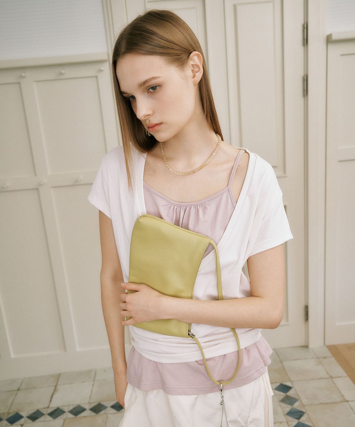 아우로(OURO) BOW LEATHER BAG [ OLIVE ]