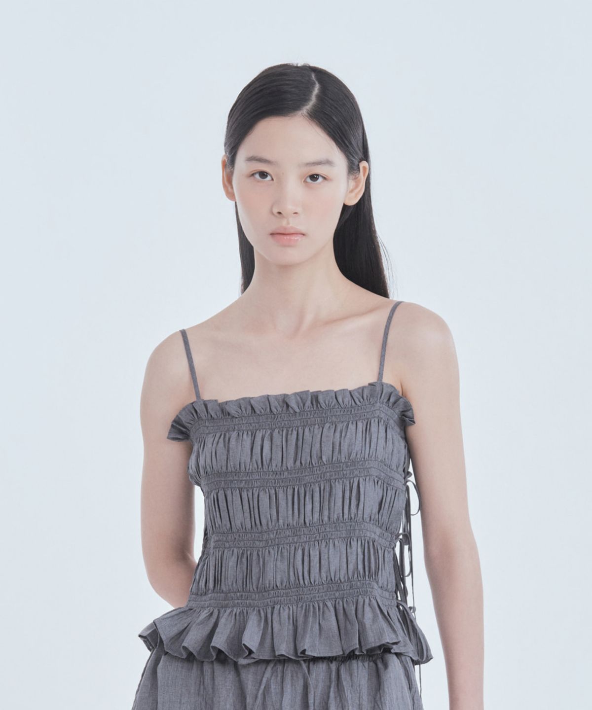 마우솔레움(MAU SOLEUM) Marae Smocked Cami Top - Grey