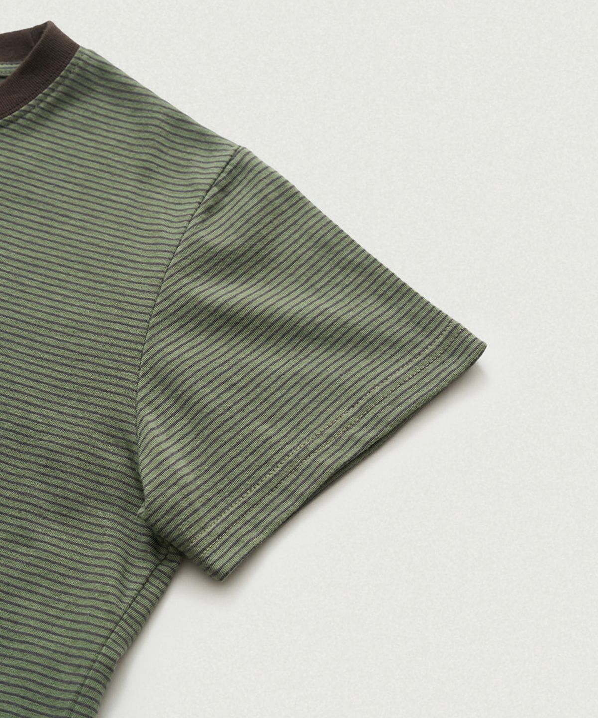 더바넷(THEBARNNET) Ria Stripe T-Shirt_Green