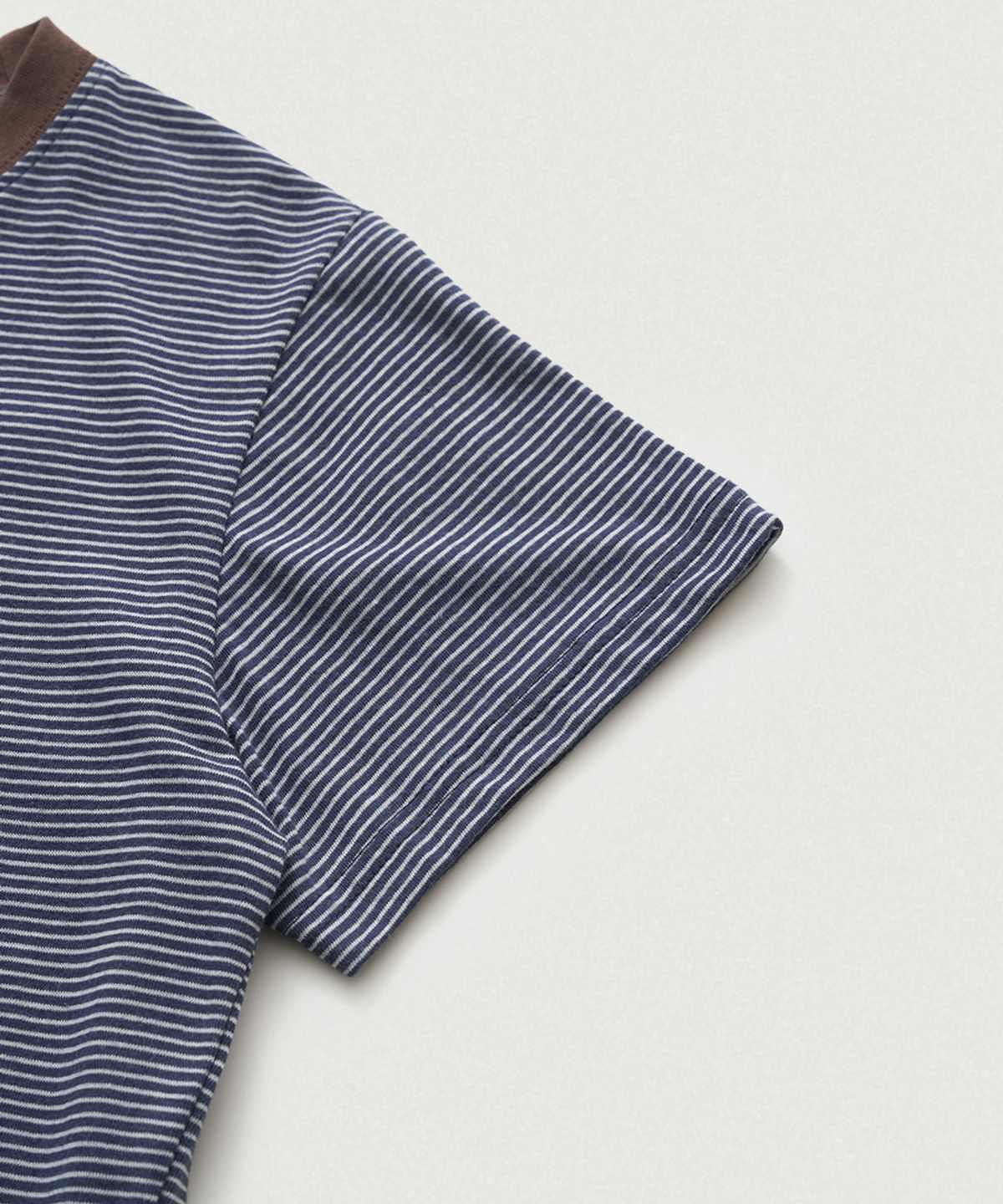더바넷(THEBARNNET) Ria Stripe T-Shirt_Navy