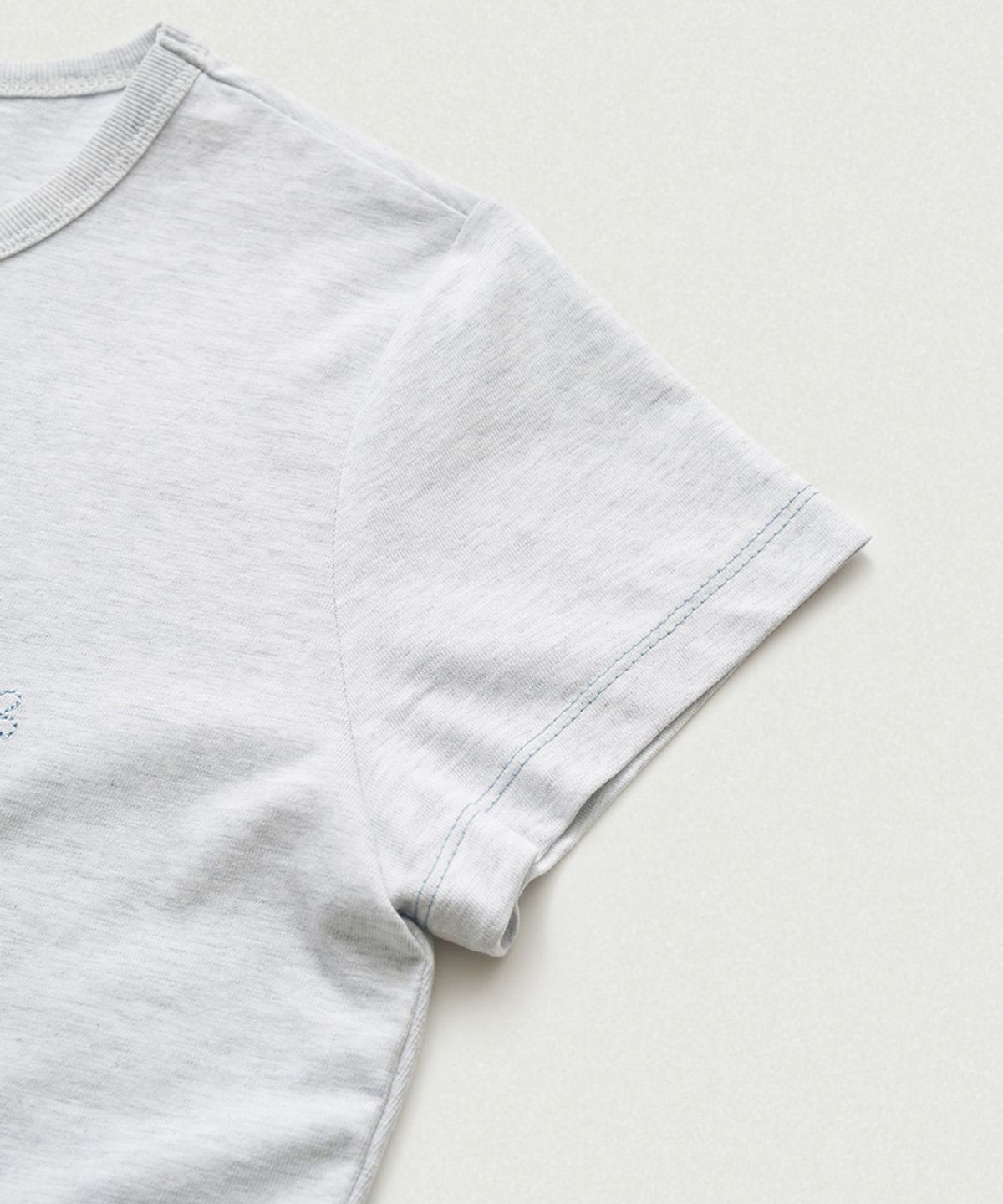 더바넷(THEBARNNET) Diana Chain Stitch Logo T-Shirt_Grey