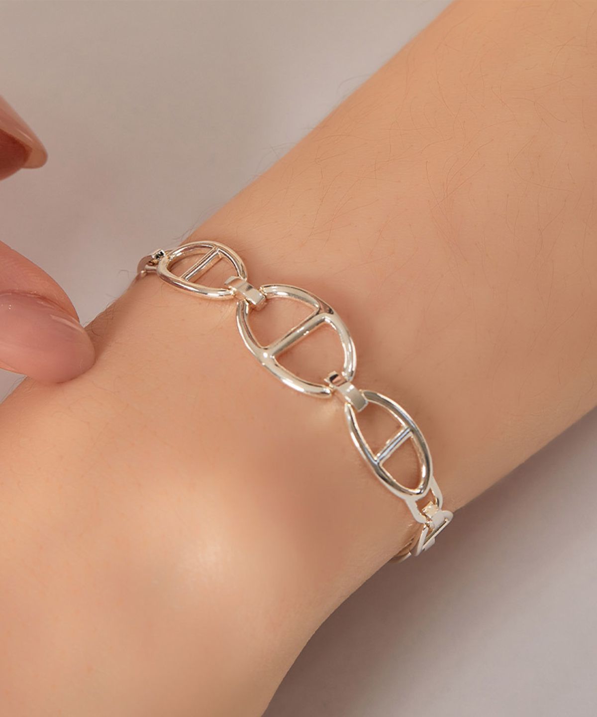 엘렌쥬얼리(HELENE JEWELRY) 925 실버 Silver 원형 사다리 체인 은 팔찌
