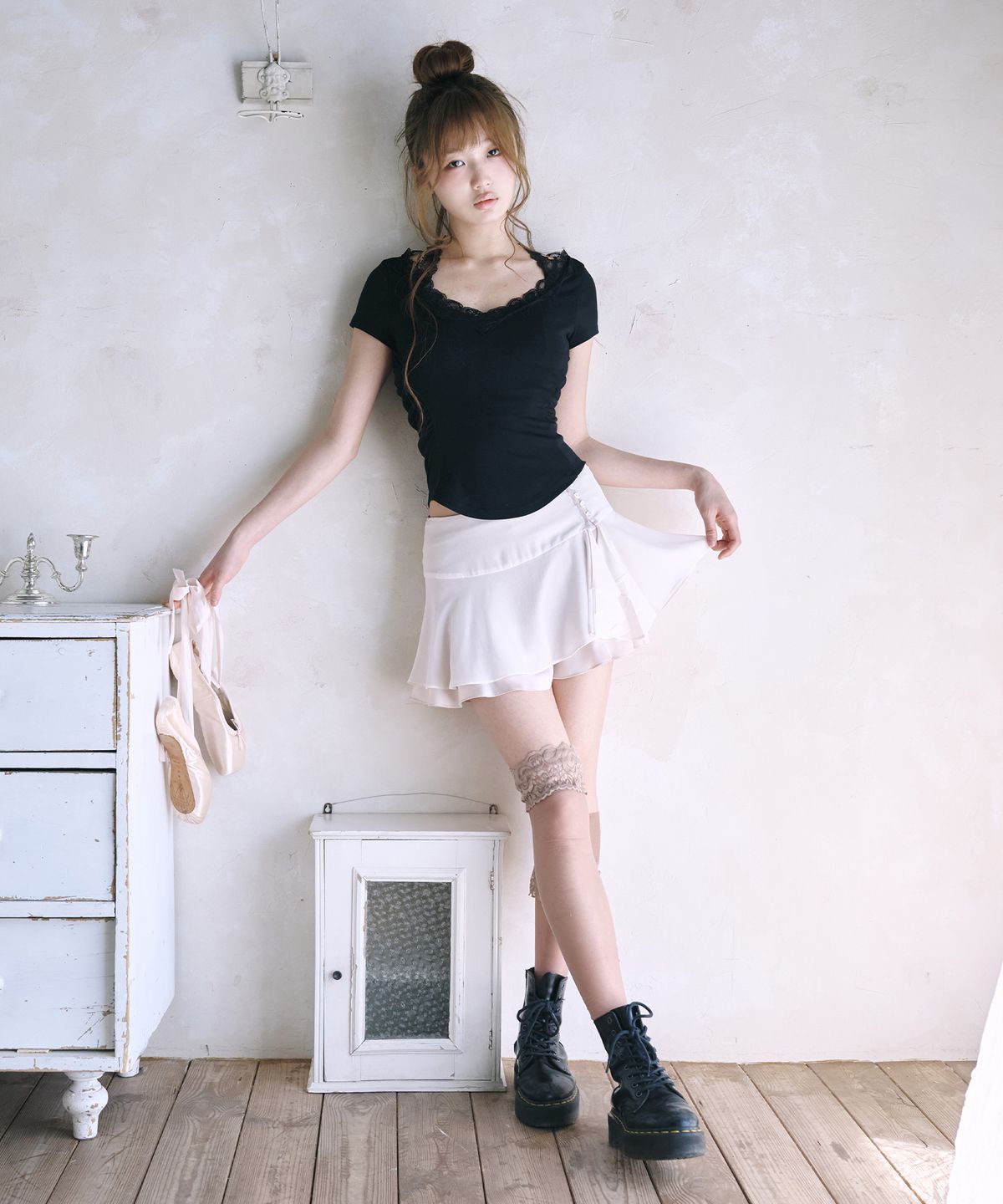 레이즈미야(REISE MIYA) 릴리 쉬폰 미니 스커트 [IVORY]