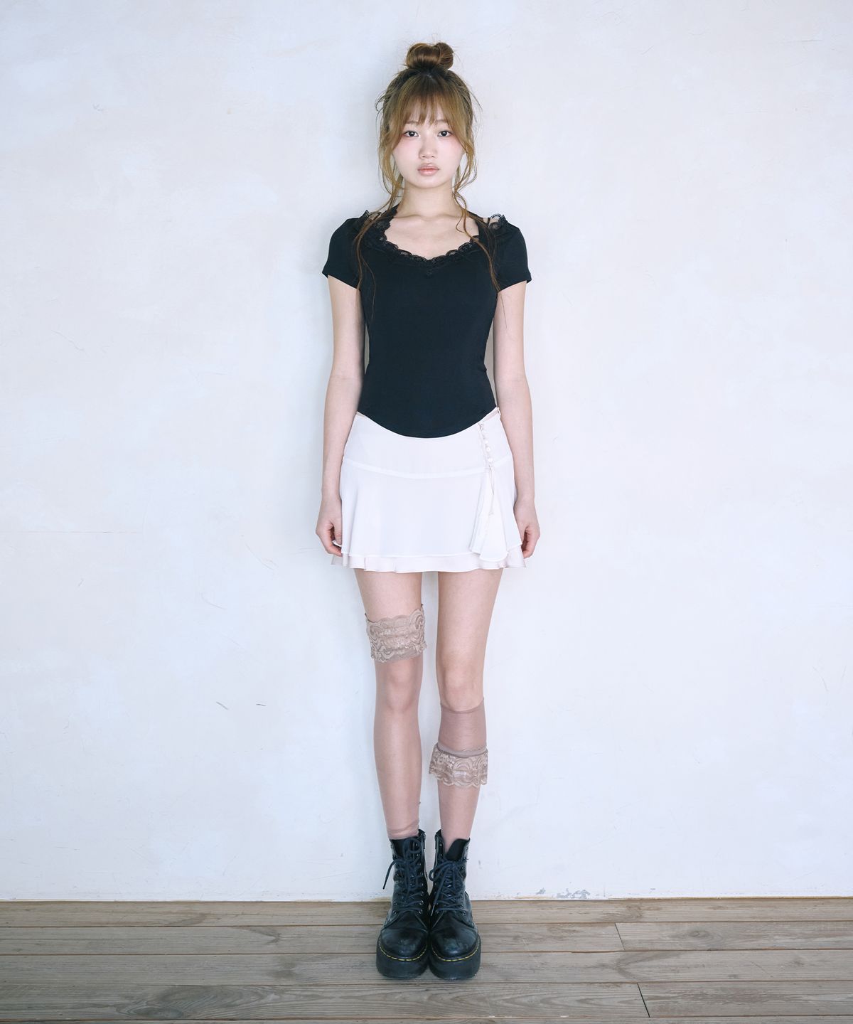 레이즈미야(REISE MIYA) 릴리 쉬폰 미니 스커트 [IVORY]