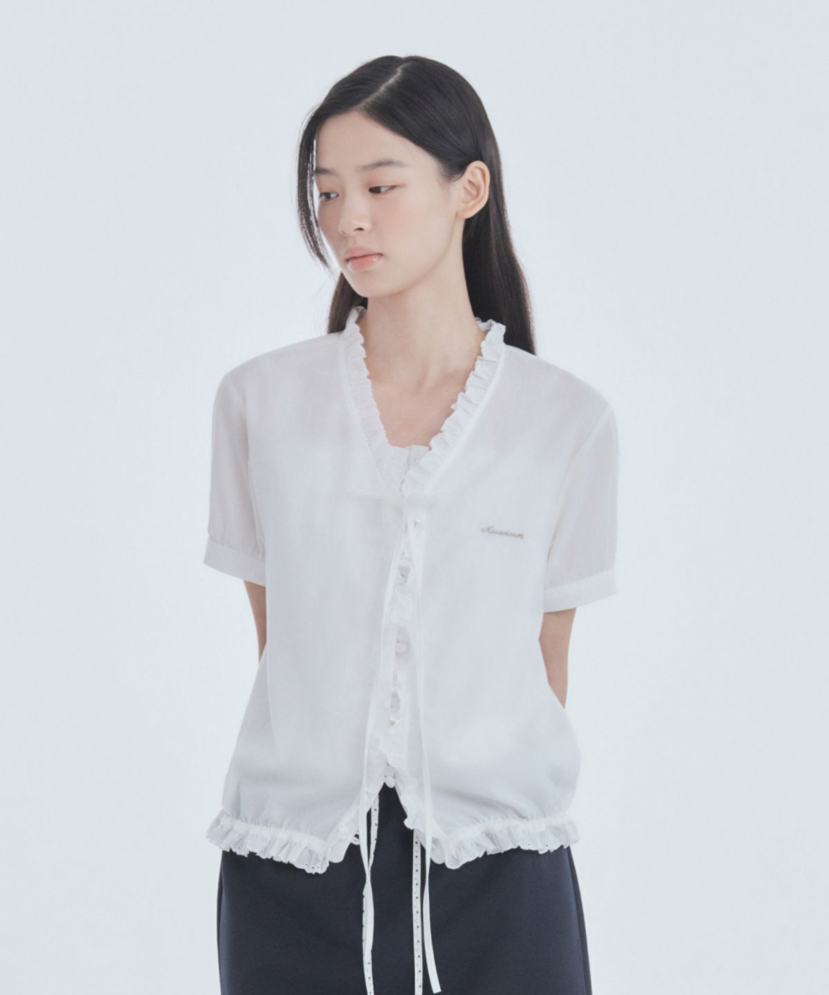 마우솔레움(MAU SOLEUM) Ruffle Cotton Summer Blouse - White