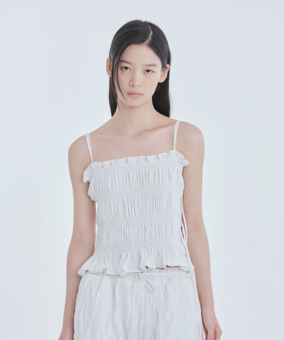 마우솔레움(MAU SOLEUM) Marae Smocked Cami Top - White