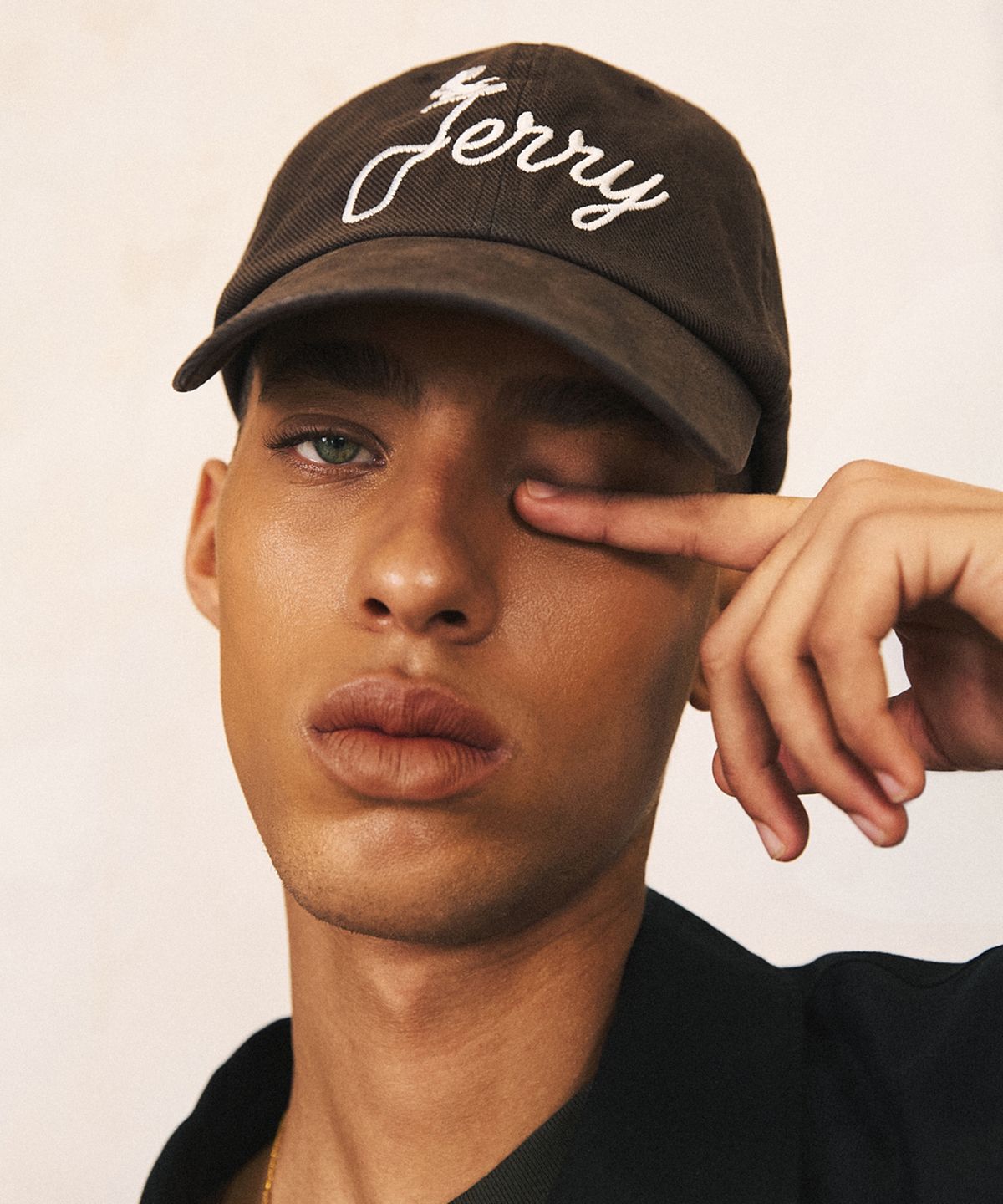 셔터(SHIRTER) TJS JERRY EMBROIDERED CAP (BROWN)