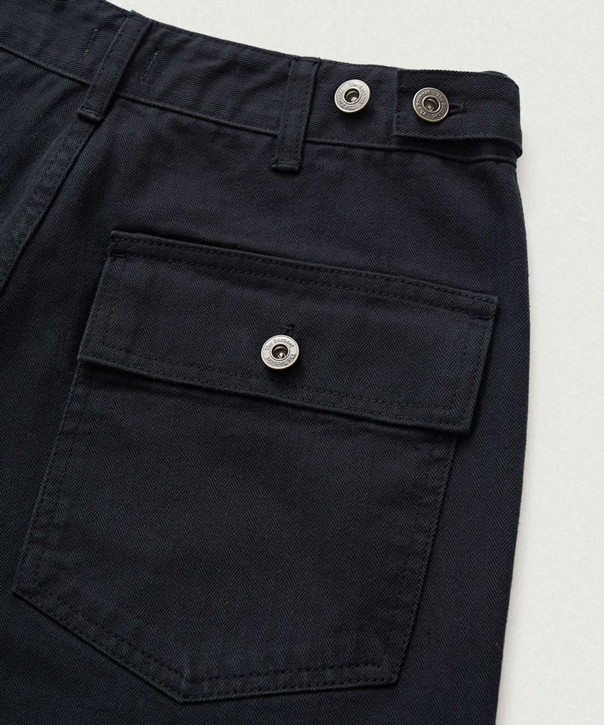 더바넷(THEBARNNET) Herringbone Fatigue Pants_Navy