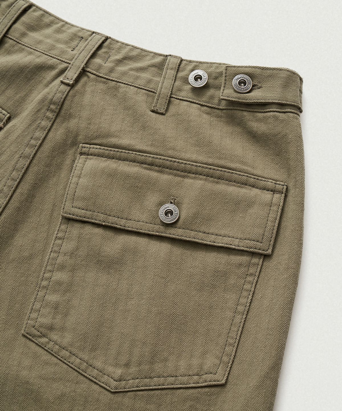 더바넷(THEBARNNET) Herringbone Fatigue Pants_Khaki