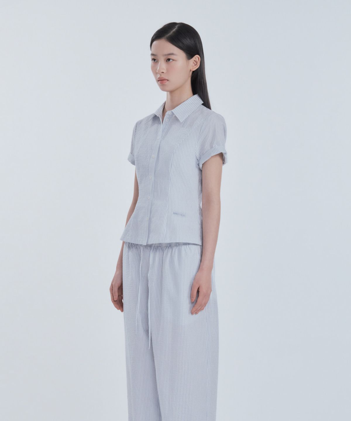 마우솔레움(MAU SOLEUM) Marae Smocked Waist Pants - Blue Stripe