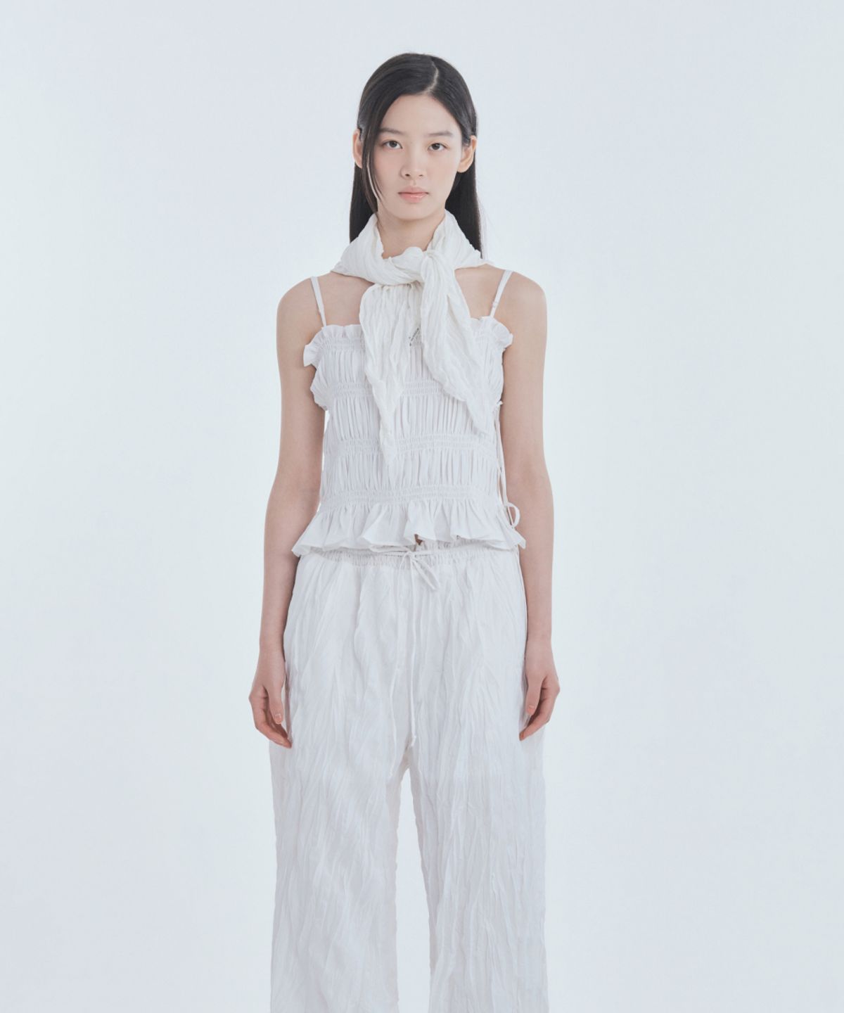 마우솔레움(MAU SOLEUM) Marae Smocked Waist Pants - White