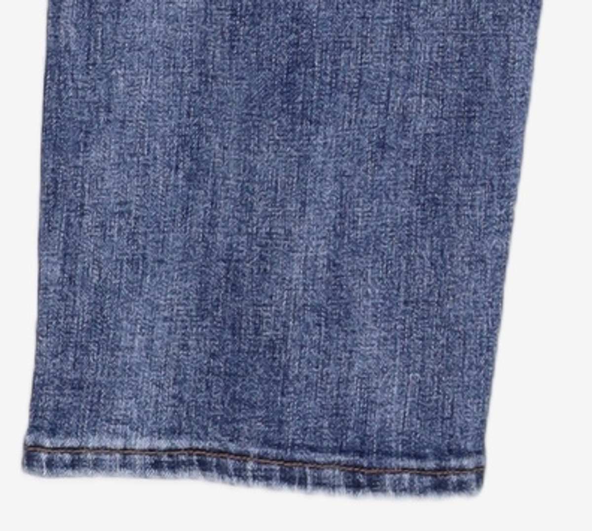 86로드(86ROAD) CHARMING BLUE CHIP / CROP TAPERED 32