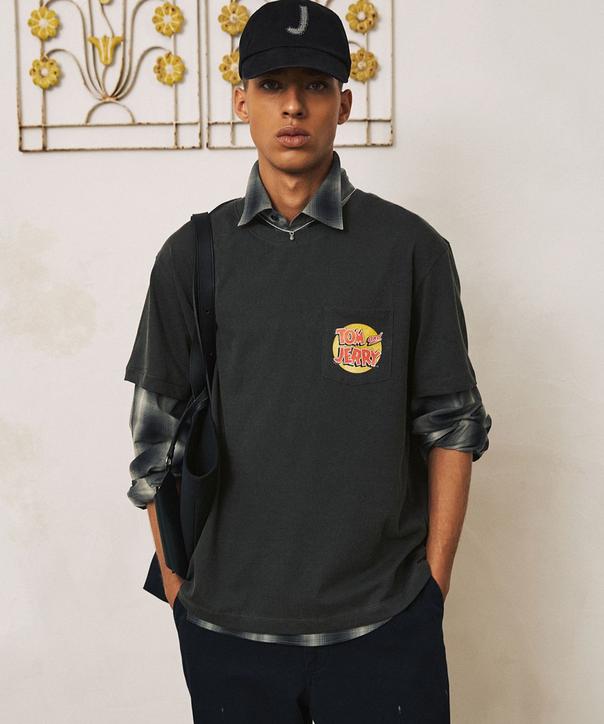 셔터(SHIRTER) TJS VTG LOGO T-SHIRT (GREY)