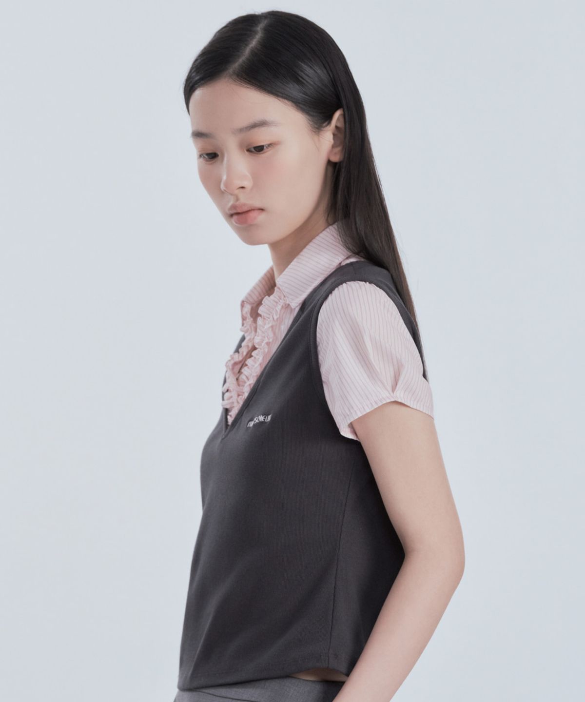 마우솔레움(MAU SOLEUM) Emma Layered Ruffle Blouse Top - Charcoal
