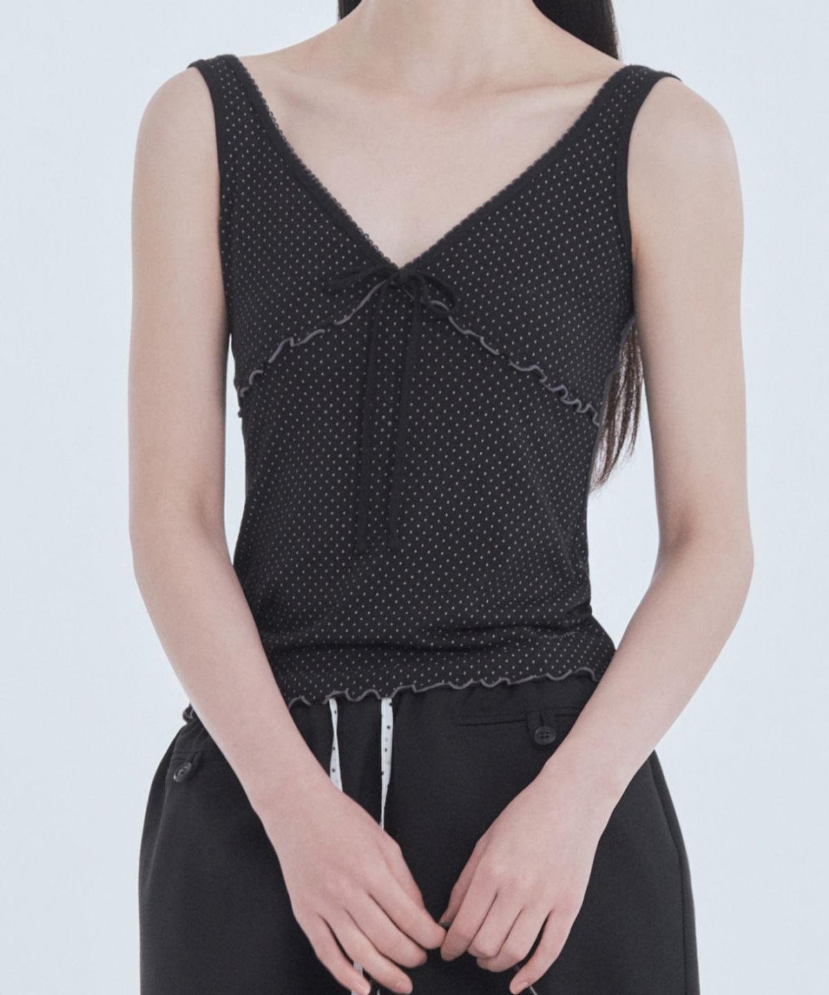 마우솔레움(MAU SOLEUM) Dot Ribbon Top - Black