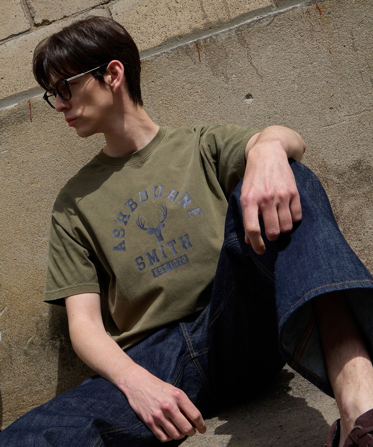 애쉬본&스미스(ASHBOURNE & SMITH) [MEN] DEERHEAD 피그먼트 반팔티 ASH1011_카키