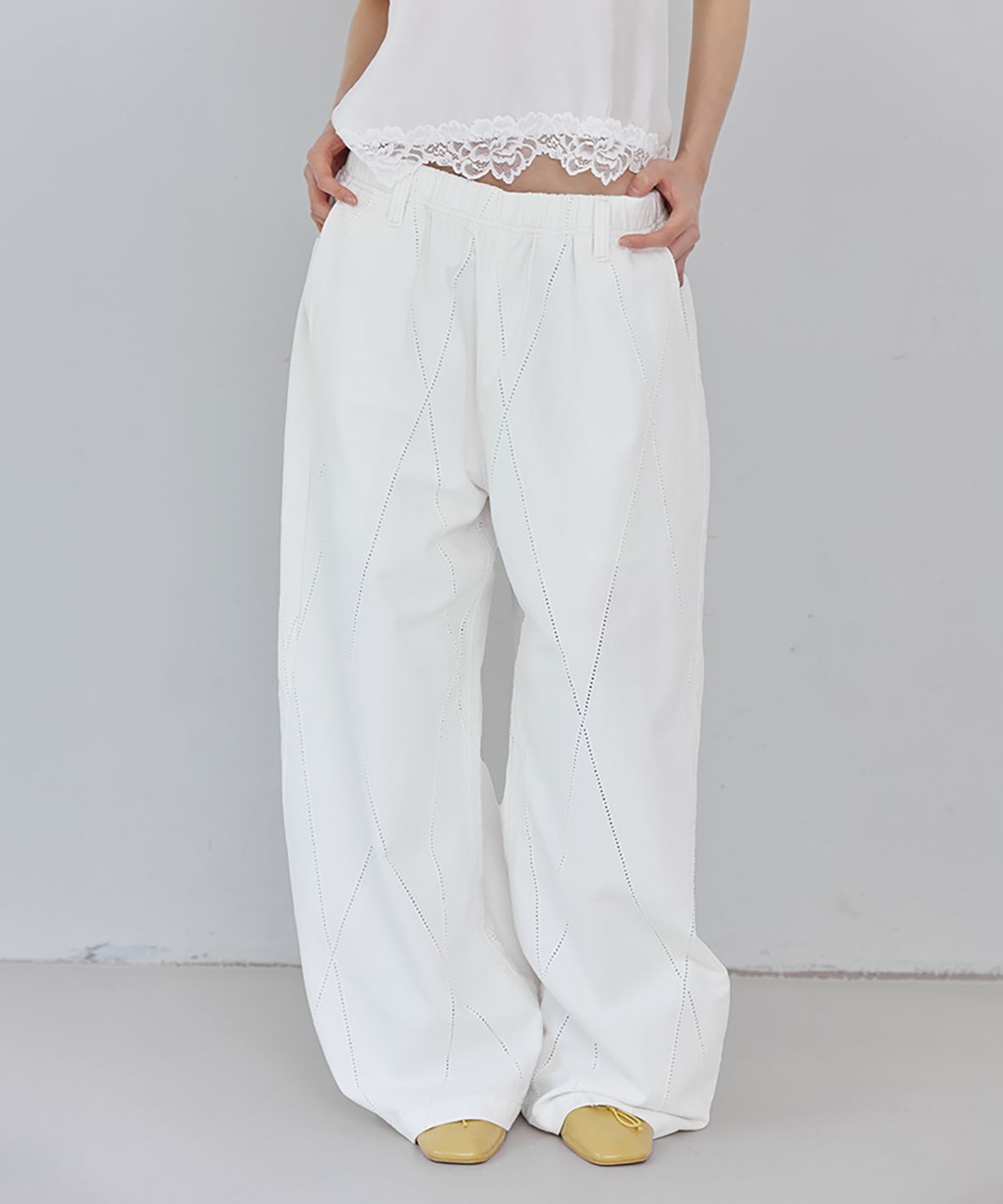런던다다(LONDONDADA) Soft Cotton Punching Easy Pants, IVORY
