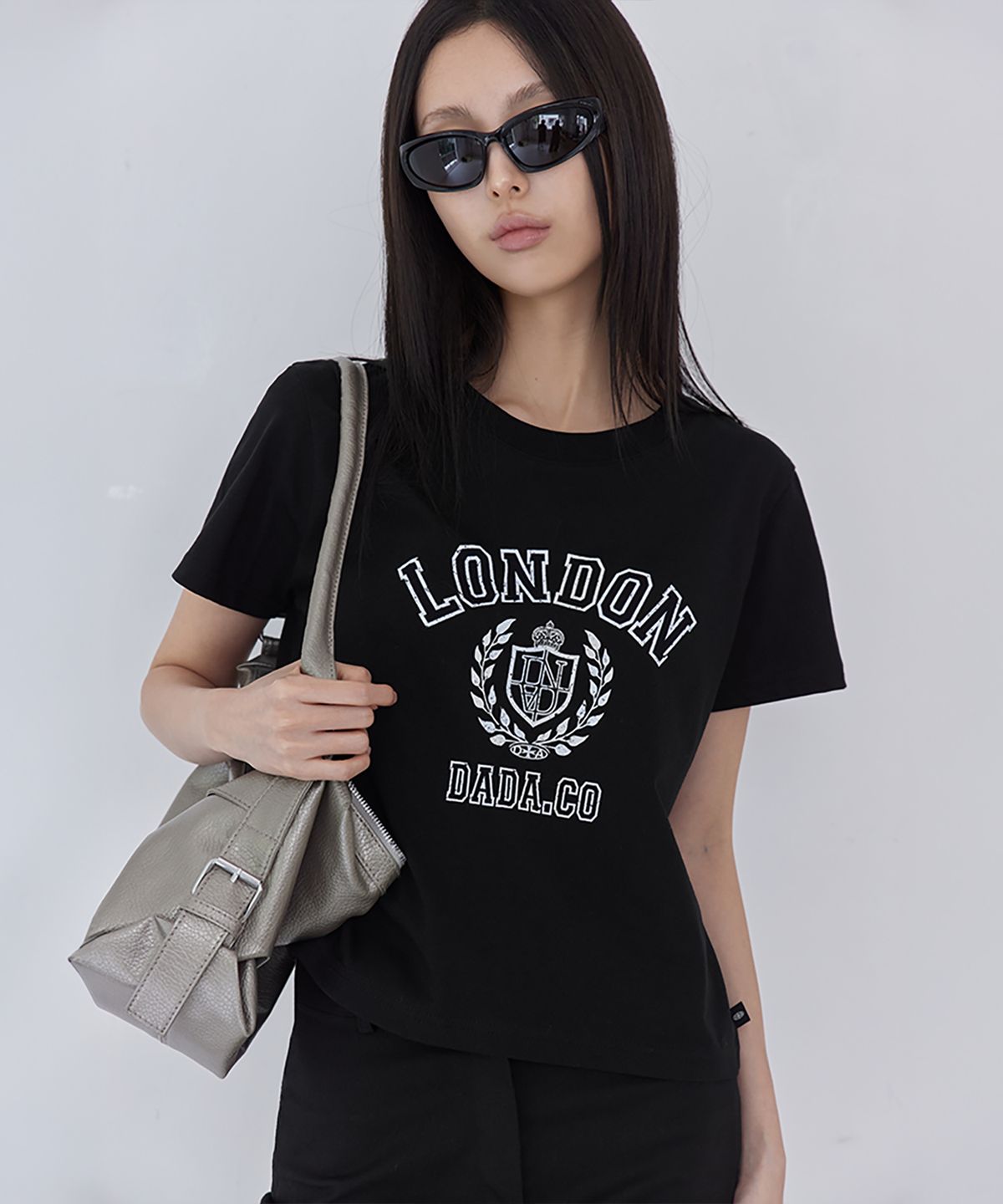 런던다다(LONDONDADA) Classic London Emblem Tee, 3colors