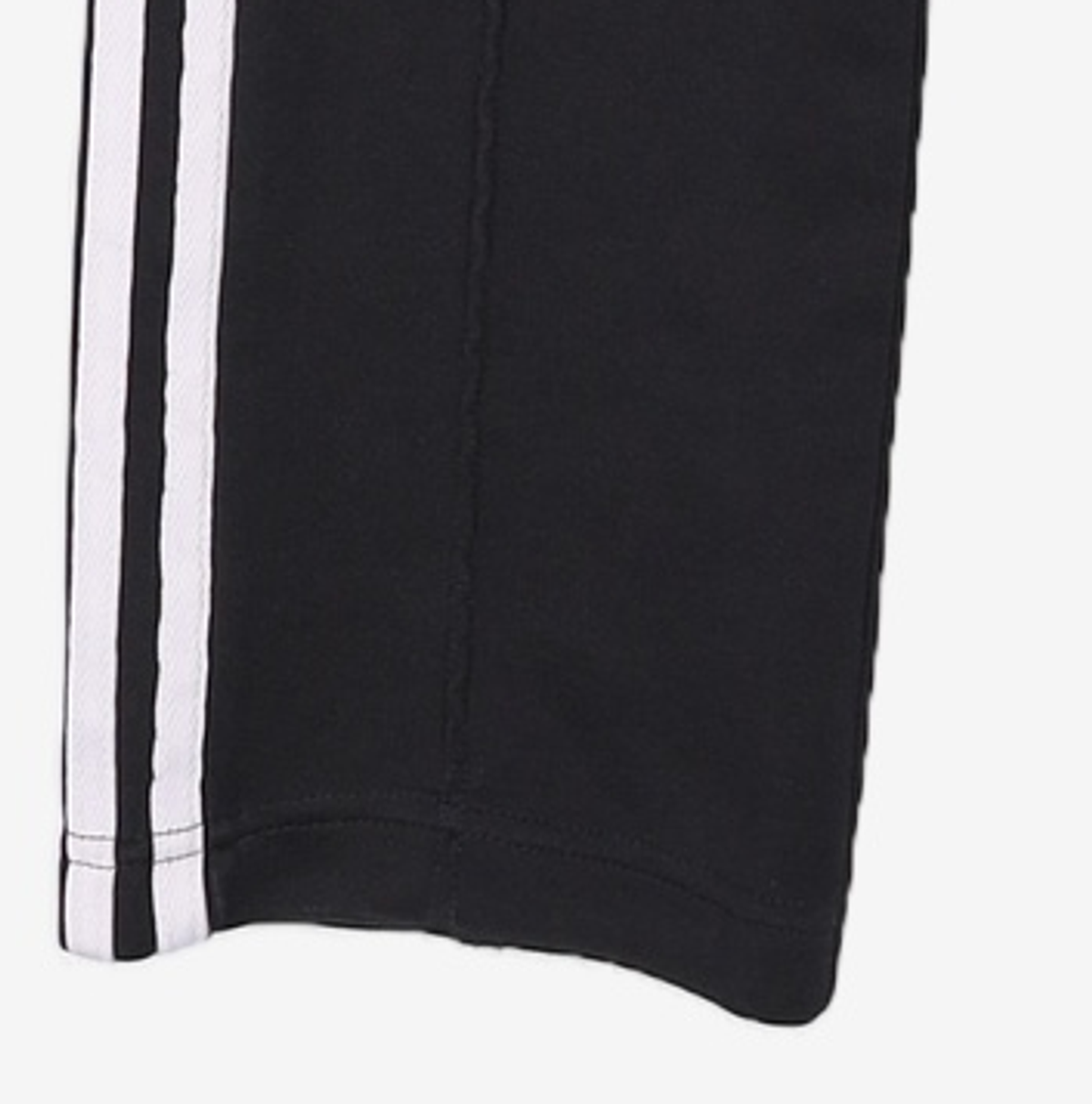 아디다스(ADIDAS) 모던 유로파 트랙팬츠 - 블랙:화이트 / GJ6745 XS