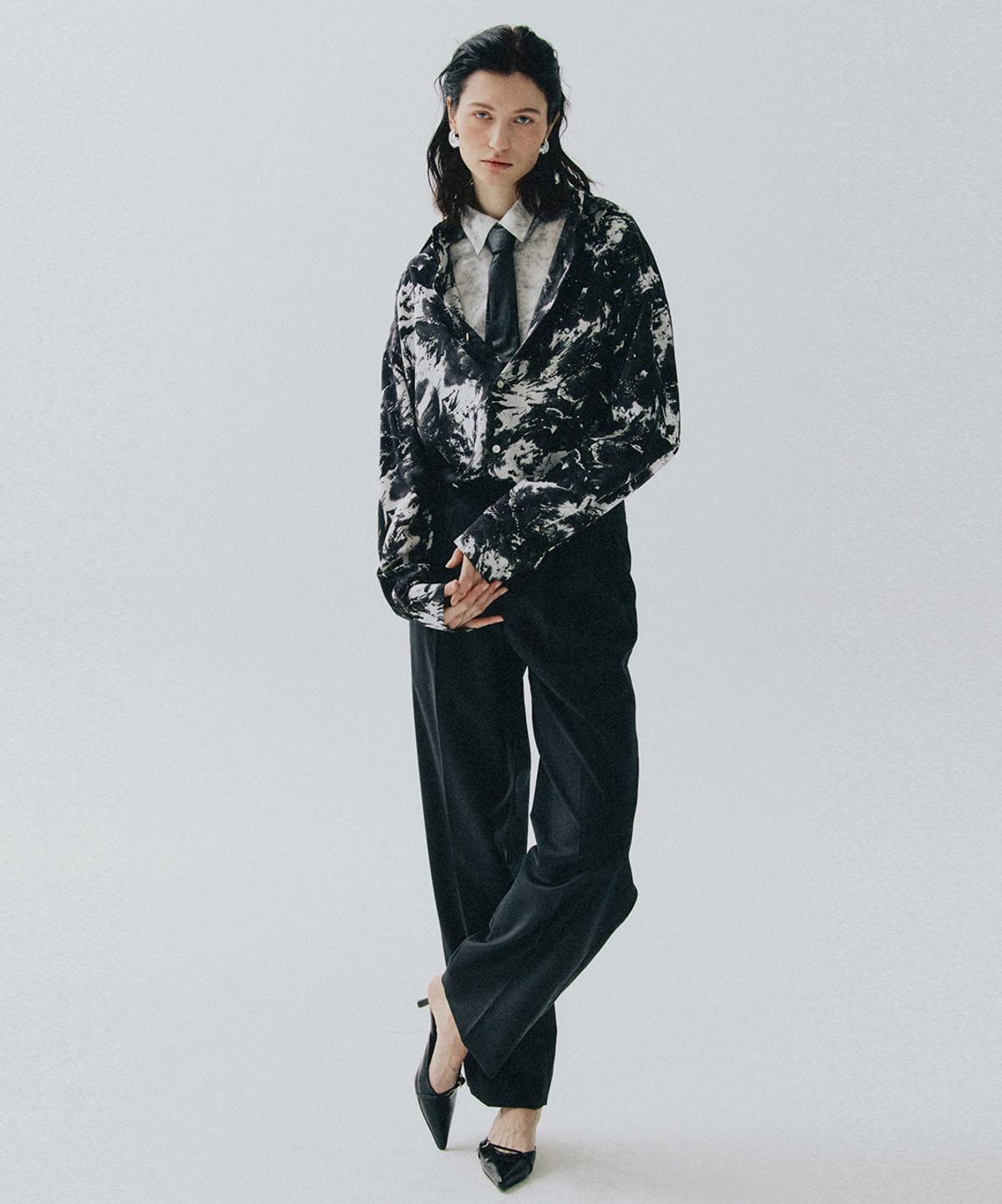 베데르미(VEDERMI) lightweight tailored trouser