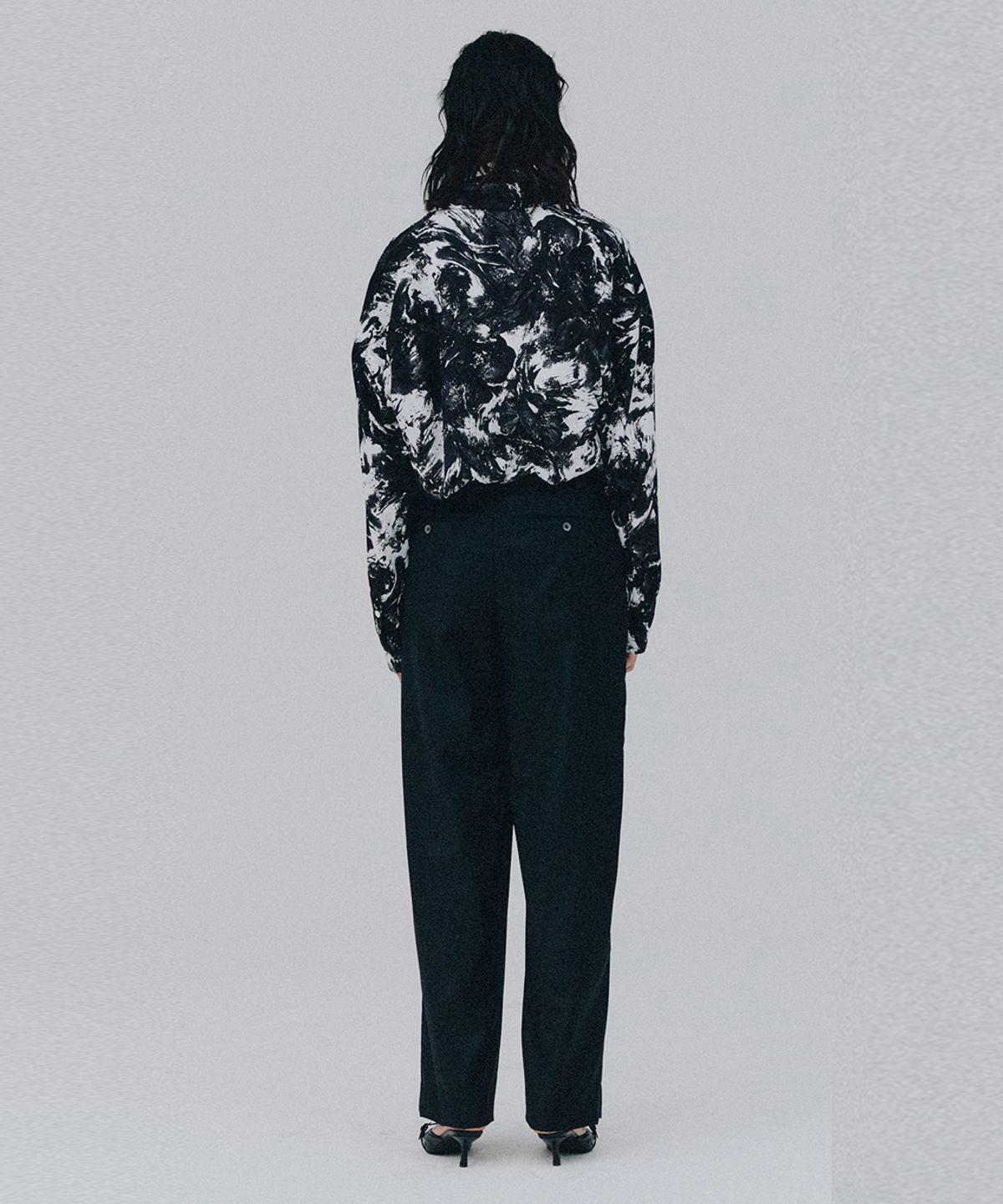 베데르미(VEDERMI) lightweight tailored trouser